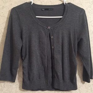 🆕 Gently loved everyday fitted Maurices cardigan